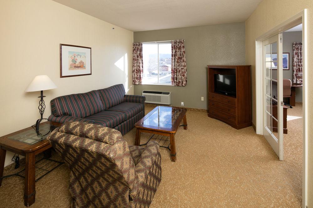 Baymont By Wyndham Albuquerque Airport Otel Dış mekan fotoğraf