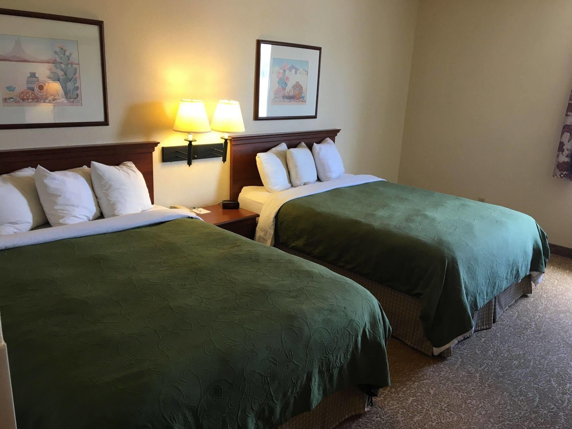 Baymont By Wyndham Albuquerque Airport Otel Dış mekan fotoğraf